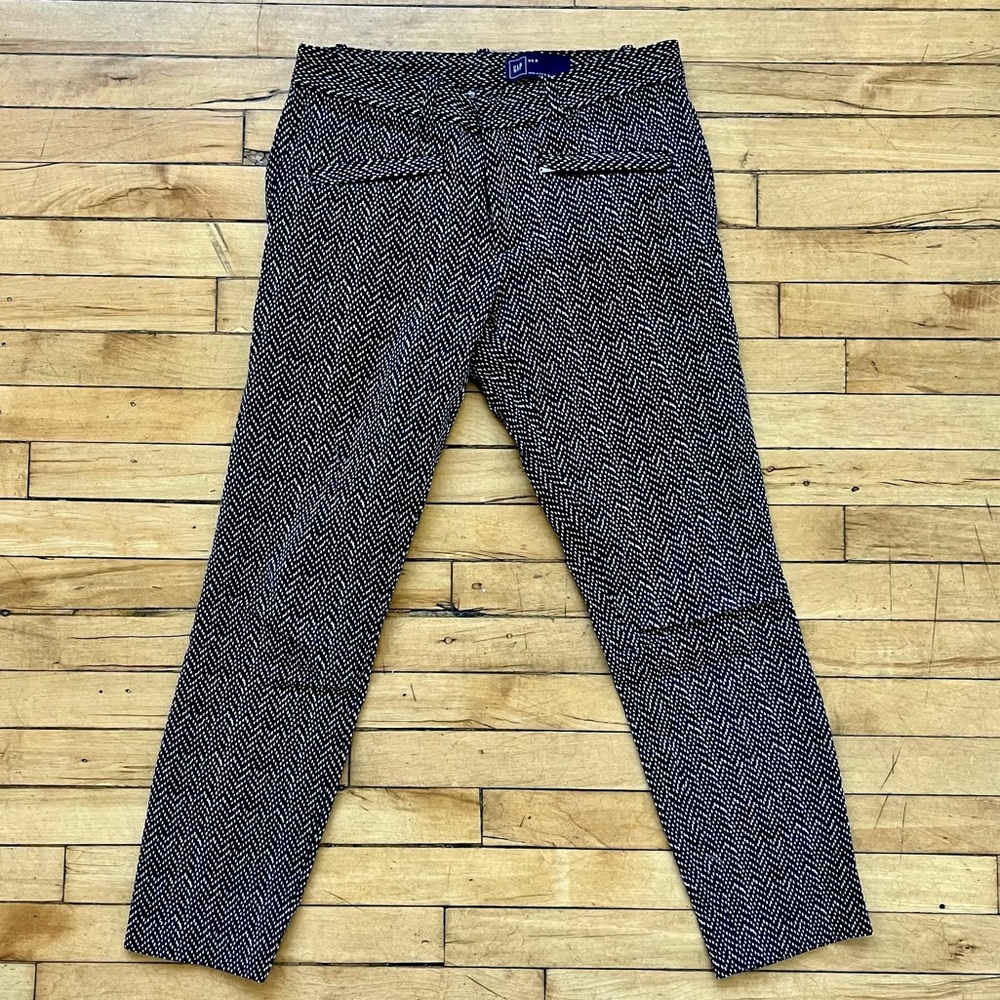 Gap print chinos, size 4, ankle length.